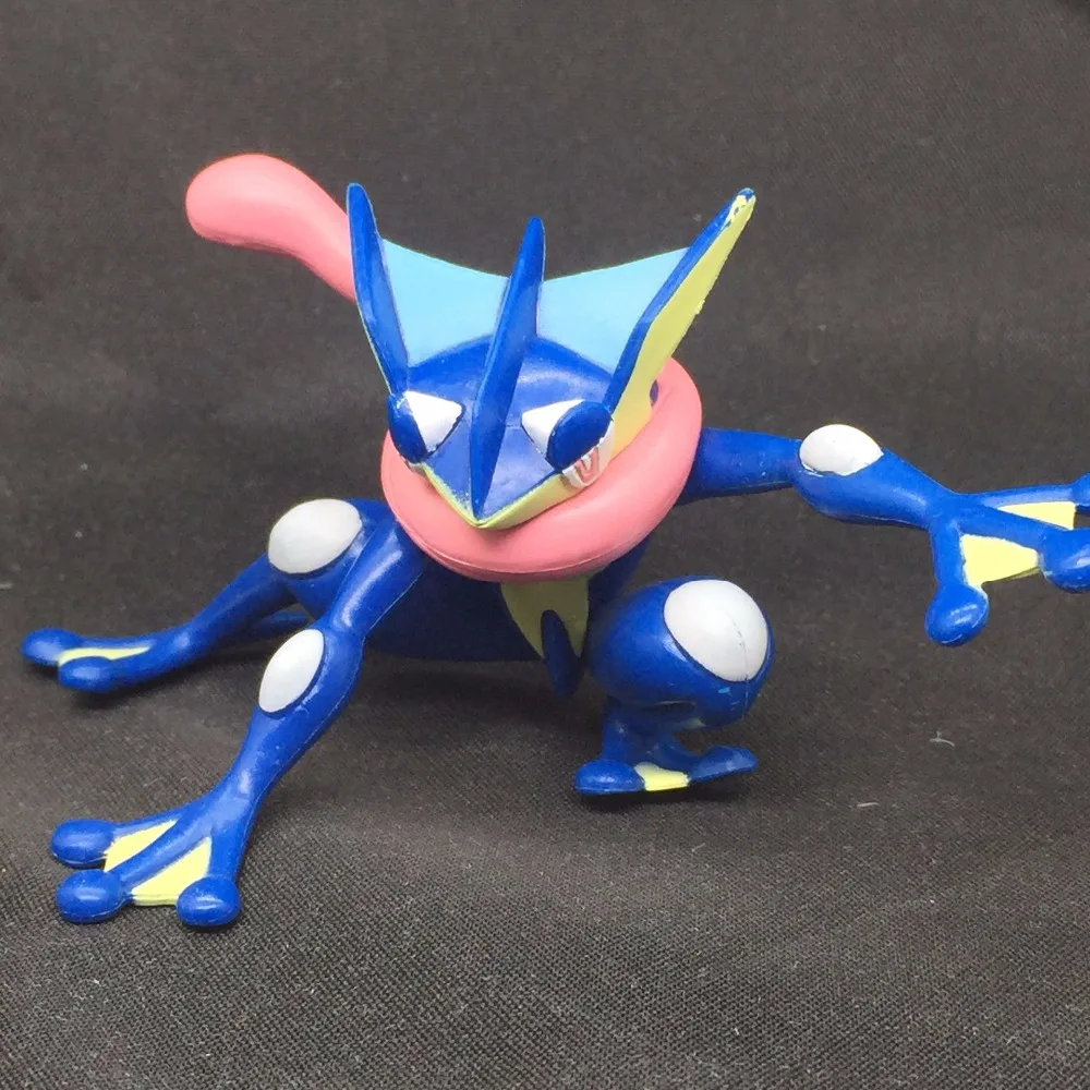 Takara  POKEMON Cartoon Vulpix Greninja Squirtle Bulbasaur POKEMON Action Figures Model Toys for Children