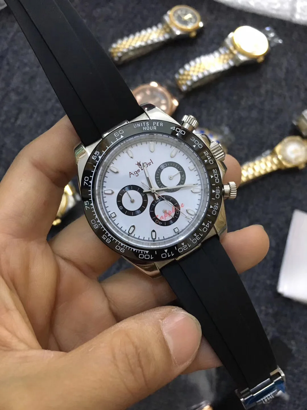 

Luxury Brand New Black Rubber Men Watch Sapphire Glass Automatic Mechanical Yellow Gold Daytona Style Watches AAA Silver white