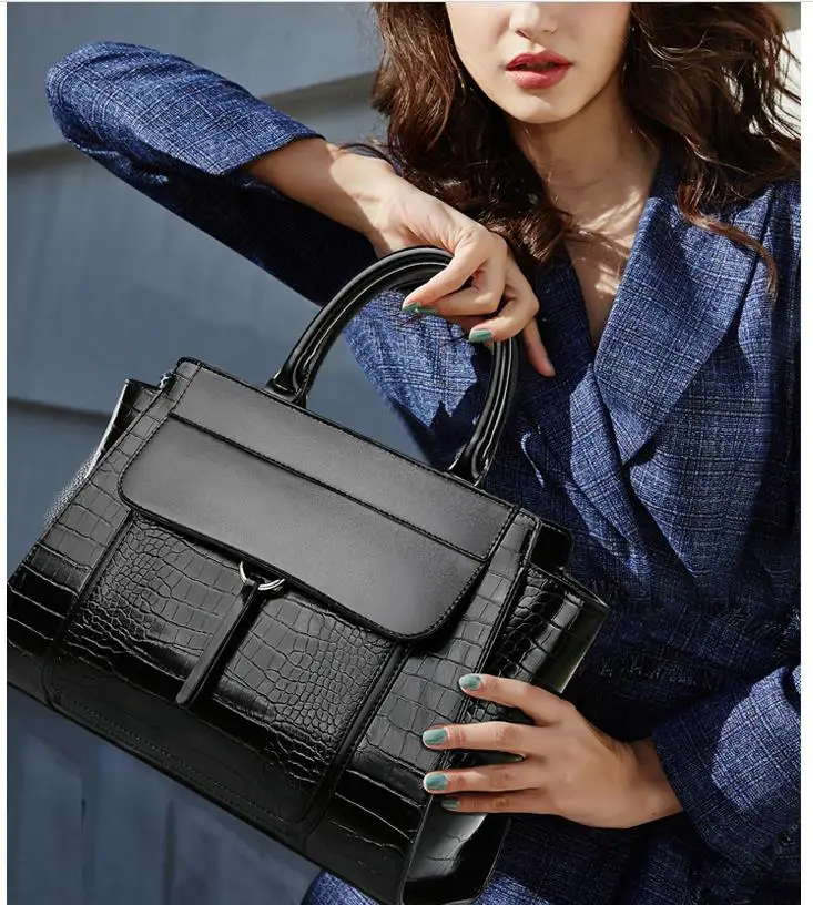 

Female shoulder bags newest women handbags ladies messenger bags Quality Brand Crossbody Leather Handbags Shopping Bag