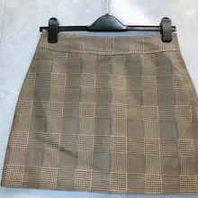 Новая женская модная сексуальная клетчатая юбка средней длины 1014