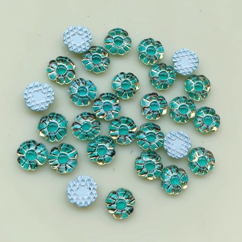 E106 Multicoloured 8mm Resin imitation Flower Design Acrylic Rhinestone, Flat back Art Beads Decorate DIY 900pcs/Lot-E10 - Цвет: E106