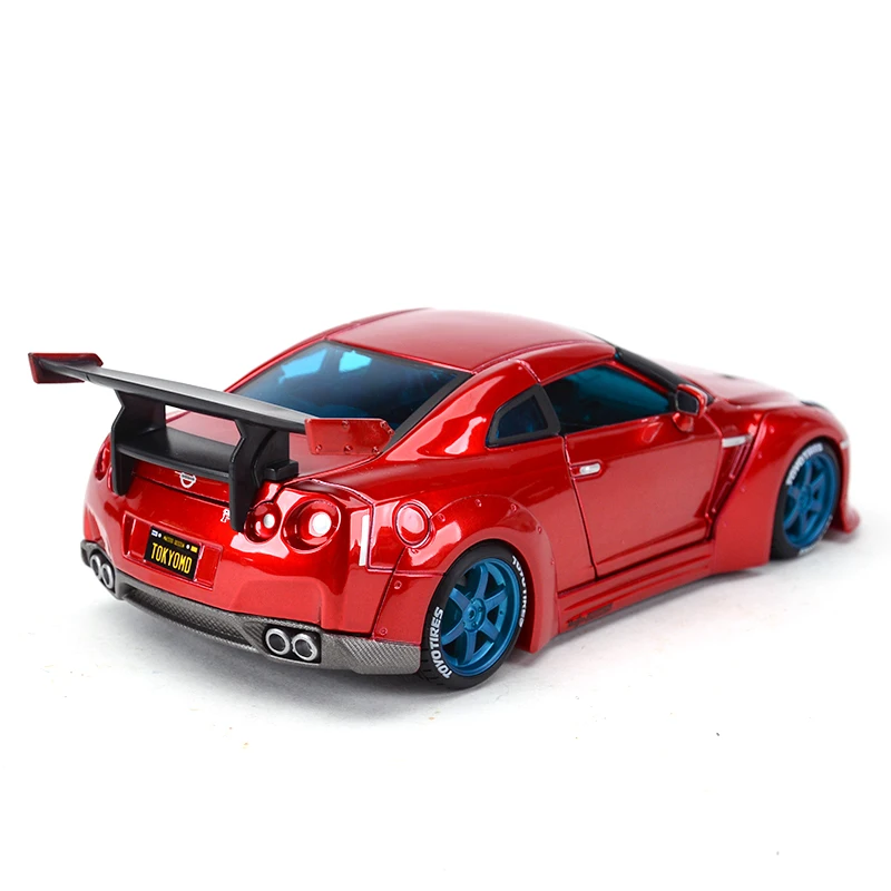 Maisto 1:24 Nissan 2009 GT-R красная спортивная машина статическая литая модель сплава Модель автомобиля