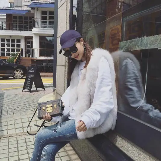 Vetement Winter Women's Faux Fur Coat Artificial Fur Vest Furry Vests Femme Jackets Plus Size Furry Fake Fur Gilet Q926