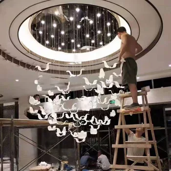

Customized Flying Bird Chandelier Birds Art Shop Office Hotel Sand Table Duplex Floor Designer Home Lighting LED Lamps
