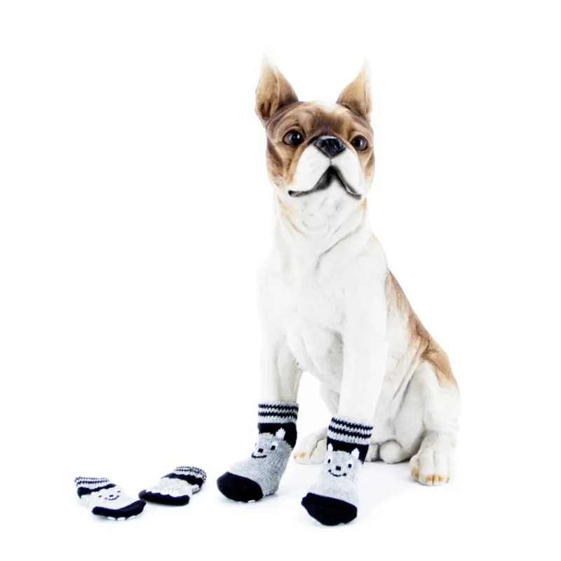 4 pcs Lovely Pet Puppy Soft Warm Socks Boots Winter Canvas Dog Shoes Small Dogs S-XL 1