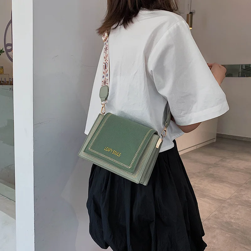 

Summer texture summer bag 2019 foreign style Joker ins shoulder bag fashion Messenger bag