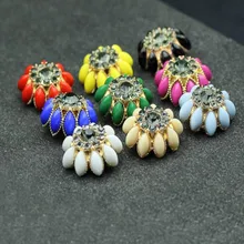 Resin Flower Rhinestone Wedding Decoration Buttons For Clothing Metal Buttons DIY Coat Sweater Buttons For Clothing Accessories