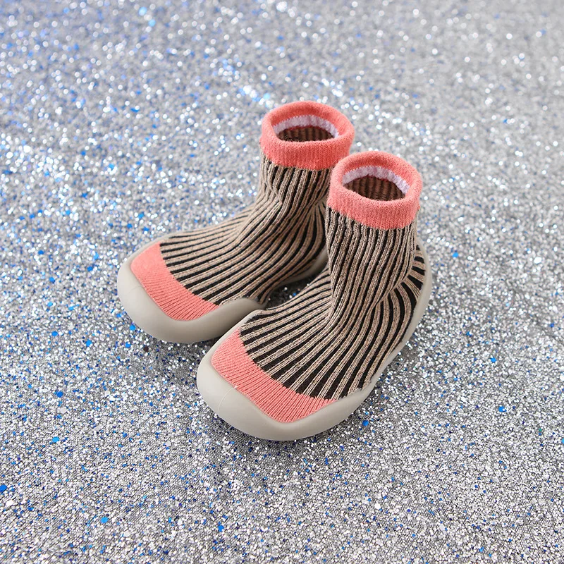 Детская обувь для девочек, коллекция года, для малышей, для первых шагов, мягкая резиновая подошва, обувь для малышей осень-зима, унисекс вязаная обувь, нескользящие носки - Цвет: CYZZ00S-P