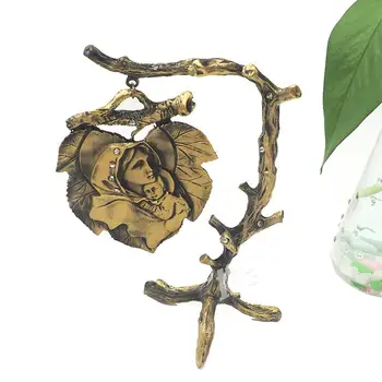 

Catholic holy the Virgin holding Jesus prayed gift