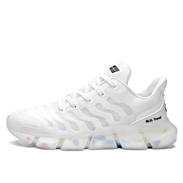 little white tennis shoes