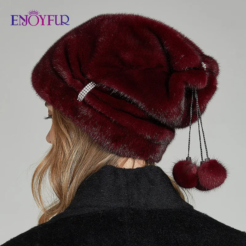 Женская шапка с помпонами ENJOYFUR, шапочка бини из натурального меха норки на зиму