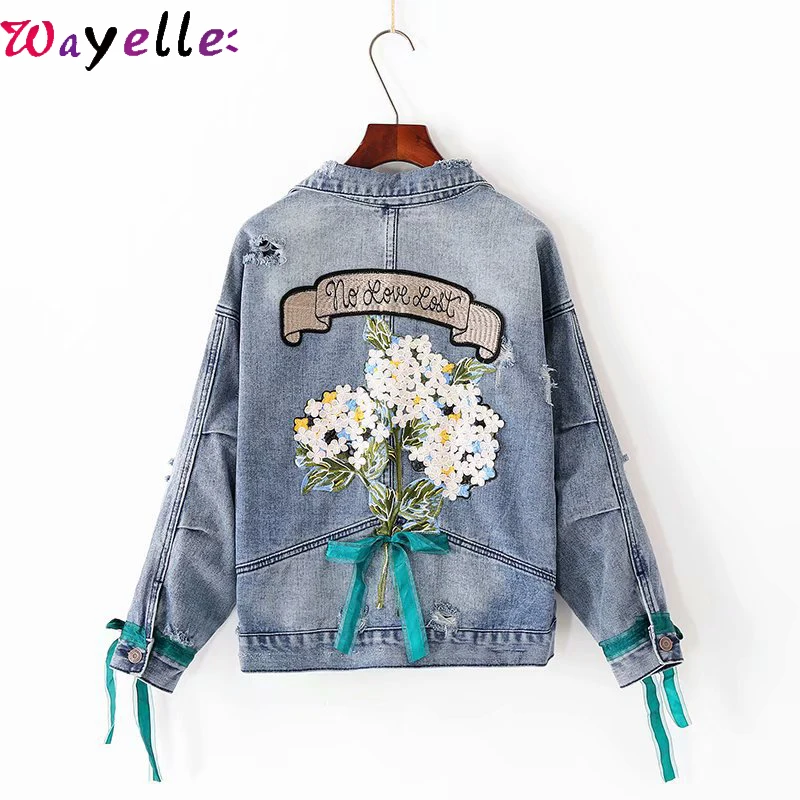 

2019 Autumn Embroidery Denim Jeans Jacket Coat Women Flower Cowboy Loose Streetwear Jackets Women Chaqueta Mujer Large Sizes