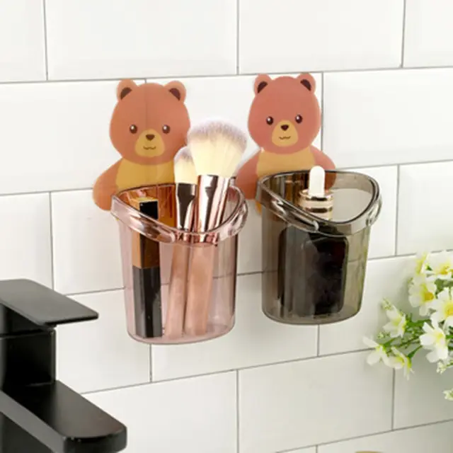 1Pc Bear Shaped Toothbrush Holder Bathroom Cartoon Toothbrush Toothpaste Wall Suction Holder Rack Container Organizer Animal