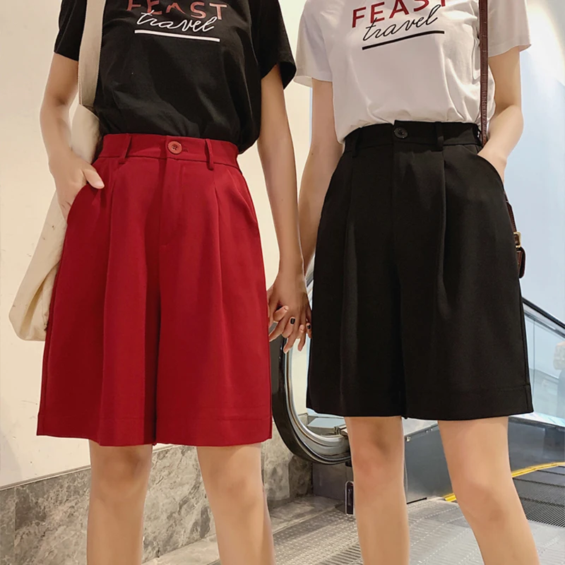 New 2022 Plus Size Bermuda Shorts For Women Fashion Summer Solid Black Red Ladies Shorts Knee Length Loose Wide Leg Short Femme