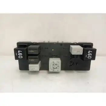 

3C0937049E Case Relays/Fuses Volkswagen Golf V Saloon (1k1) 1.9 Tdi
