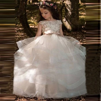 

Puffy Flower Girls Dresses Ball Gown Tulle Layered Lace Appliques Capped Sleeves Bowknot Custom Made Little Girls Birthday Gowns