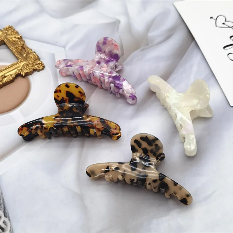 Korean Geometric Acetate Hair Claws Big Size Hair Crabs Clip 2021 Leopard Print Hair Clamps for Women Fashion Hair Accessories