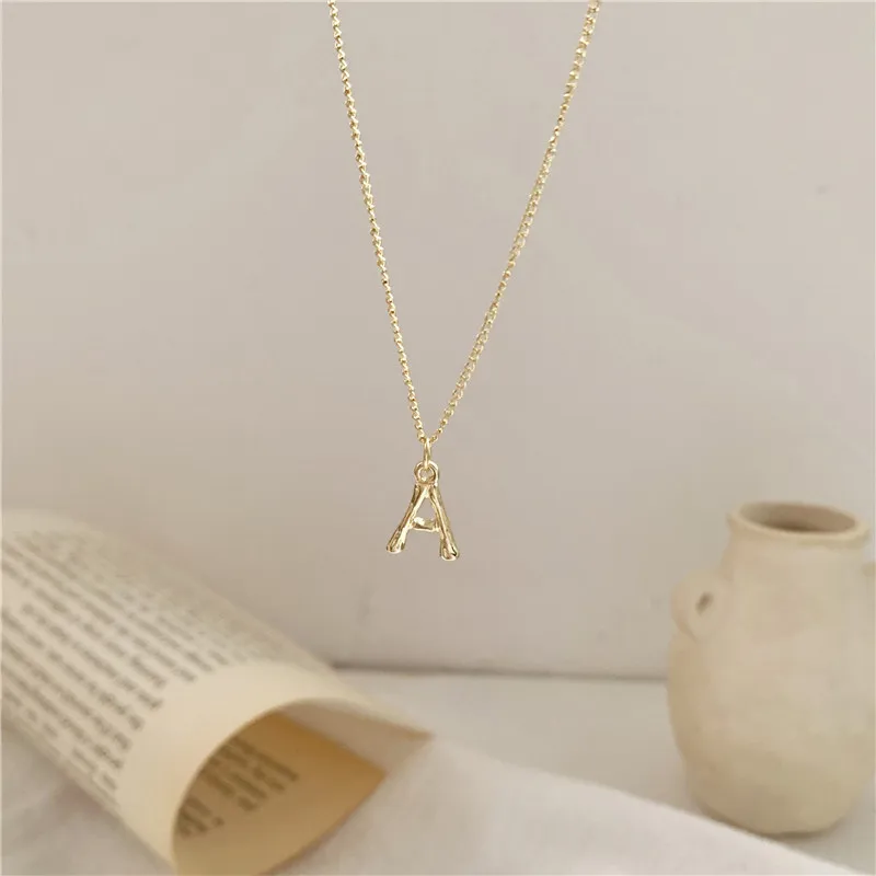 2020 Fashion Tiny Heart Dainty Initial Necklace Gold Color Letter Name Choker Necklace For Women Pendant Jewelry Gift
