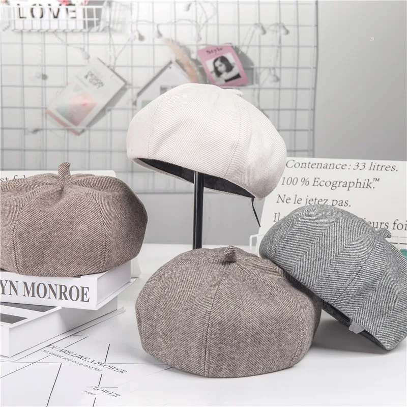 

[LANMREM] 2019 autumn and winter new products Fashion retro wild octagonal cap monochrome painter hat PA653