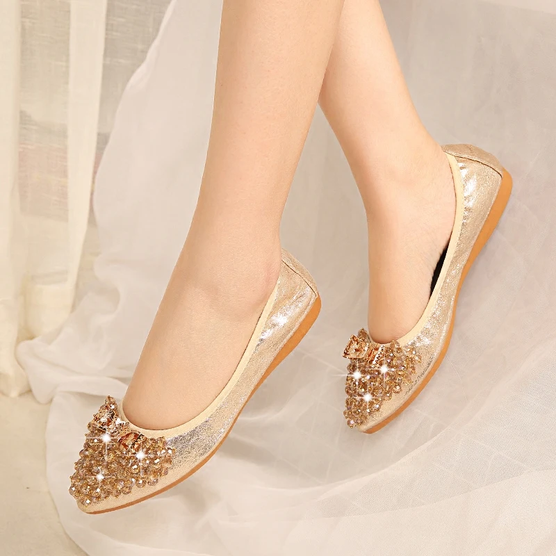 

2019 new large size women's shoes wild ballet flat shoes Korean mother single shoes