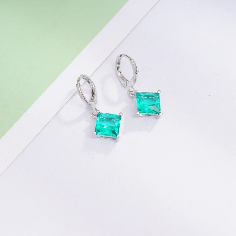

Shiny Crystal Zircon Simple Hoop Earrings for Women Girls