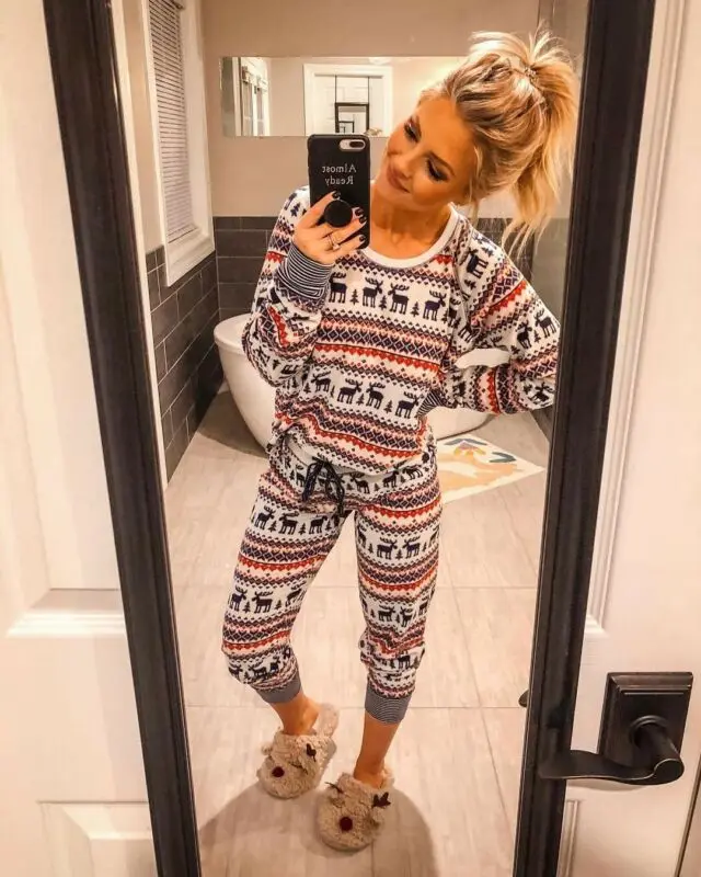 Women Winter New Christmas Reindeer Print Pajamas Set Female Homewear Thick Warm Long Sleeve Full Trousers Two Piece Pajama Set