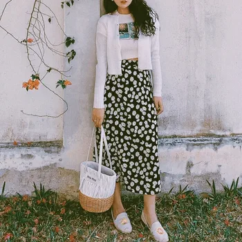 

Floral Print Long Maxi Skirt Women Fashion Summer High Waist Pleated Skirt Red Black Female Boho Holiday Casual Chiffon Skirt