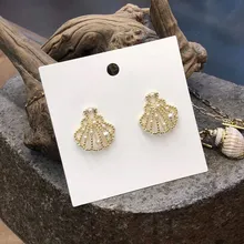 Корейская мода в форме раковины кружева металлические полые серьги-гвоздики геометрической формы имитация жемчуга ухо аксессуары оптом женские ювелирные изделия