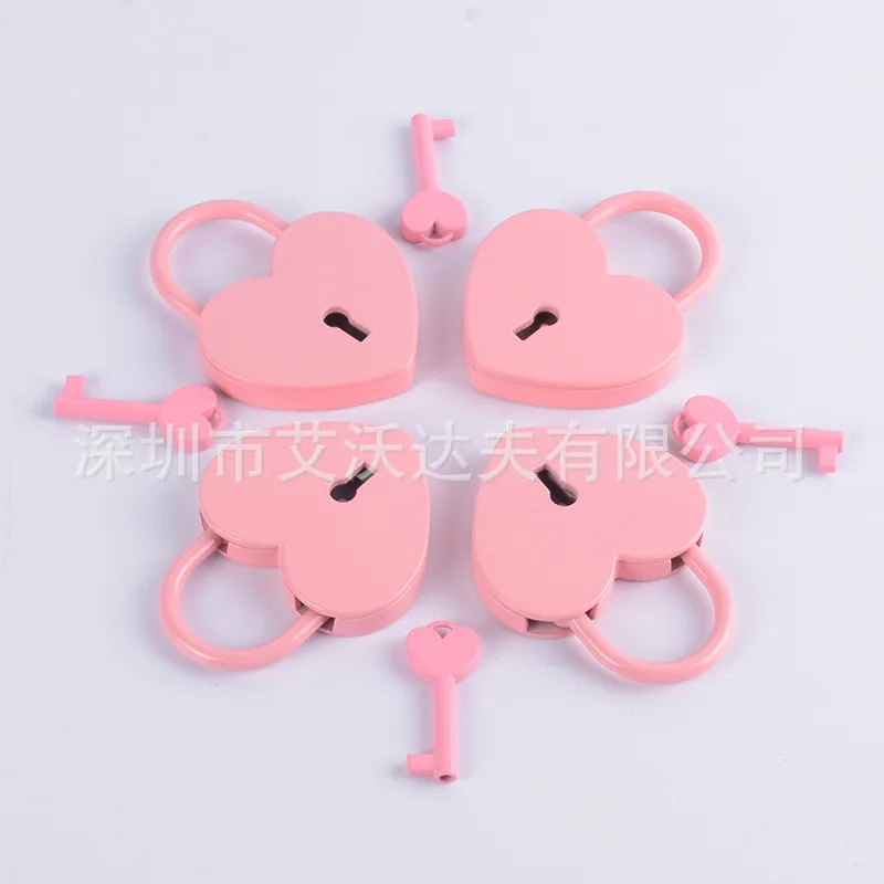

Fully Pink Heart-shape Lock Large Size Heart Shape Lock Zinc Alloy Heart-shape Lock Creative Heart Shape Anniversary Lock Manufa