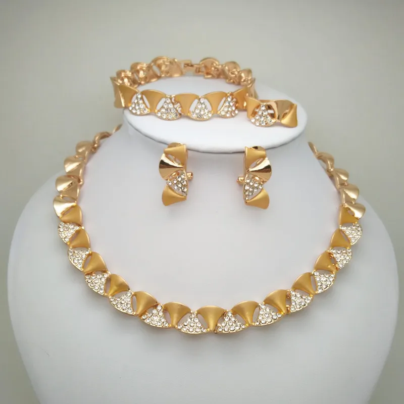 

Kingdom Ma Gift Fashion Clear Crystal Gold Color African Bridal Costume Jewelry Sets Nigerian Wedding Jewelry Sets