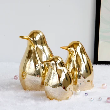 

Nordic Style Ceramic Penguin Figurine Desktop Decor Home Office Ornament Collectible Figurine Collection