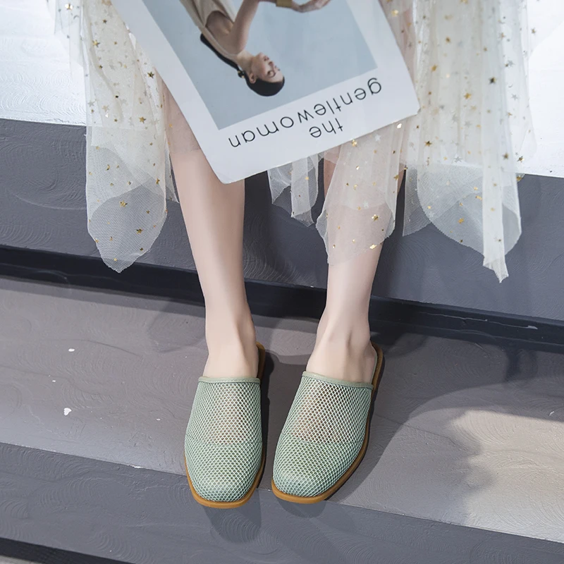 

Mesh Breathable Slippers Women Square Toe Mules Flat Heel Shoes Summer Elegant Indoor Closed Toe Slippers Women 2020