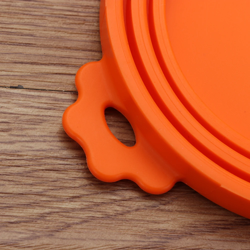 3 In 1 Reusable Food Storage Keep Fresh Tin Cover Cans Cap Pet Can Box Cover Silicone Can Lid Hot Kitchen Supply Mould Proof Hot 4