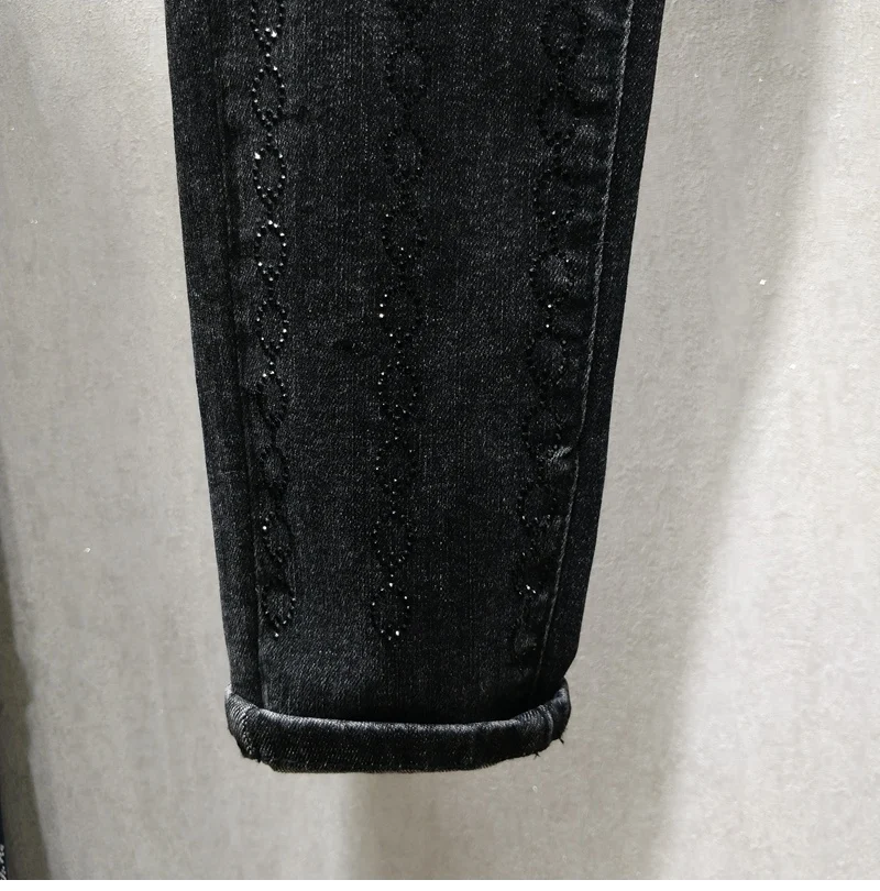 Черные джинсы женские в европейском стиле тяжелая промышленность Стразы Высокая талия карандаш брюки осень новые тонкие облегающие джинсы-стрейч женские