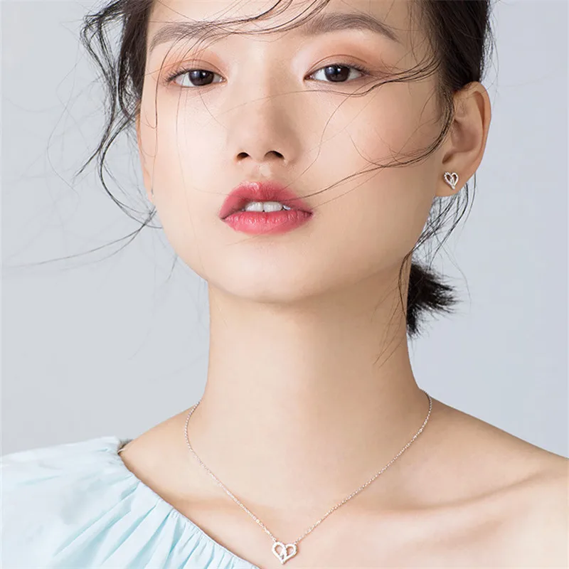Korean Simple Silver Plated Hollow Cubic Zirconia Heart Short Clavicle Necklaces for Girl Women Necklace