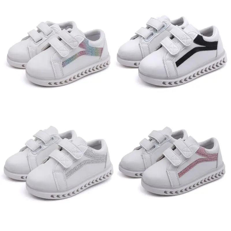 

2020 Toddler Soft Soled Walking Shoes Baby Boy Cute Crib Shoes Baby Boys Girls Breathable Anti-Slip Luminous LED Sneakers Shoes