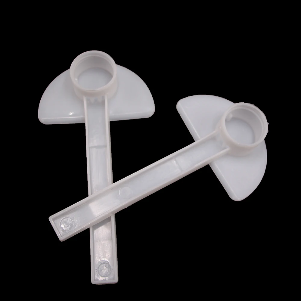 Beekeeping Tools 4PCS Beekeeping Bees Plastic Feeder Cap Watering Honey Feeders Garden Bee Water Drink Drinkers Feeding Tools Equipment Supplies