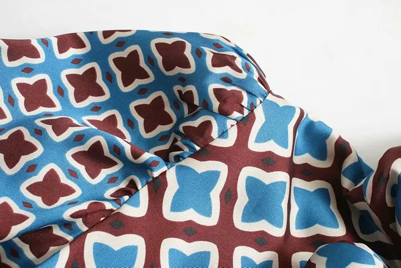 Ceny Jesień kobiety elegancki łuk kołnierz drukowanie na co dzień bluzka typu slim urząd lady koszule retro puff rękaw femininas blusas bluzki LS4375