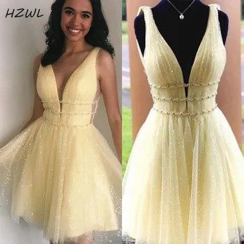 

Shinning Homecoming Dress V neck Appliques Light Yellow Mini Cocktail Party Dress With Beading Sequins A Line Cheap Prom Dress