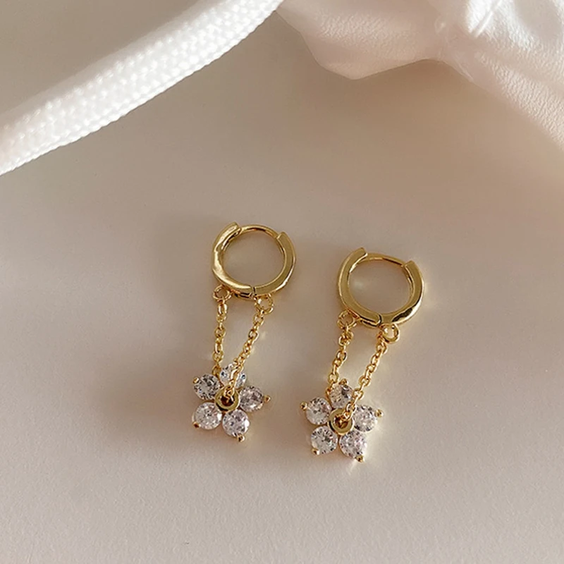 Chain Flower Pendant Earrings 925 Silver Needle Flash Diamond Exquisite Accessories Female