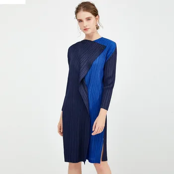 

Korea 2020 New Spring O-neck Hit Color Splice Fake Two Mid-length Dress Women Casual Temperament Split Pleated Dress PD087