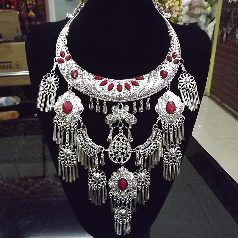 

Thai silver national wind network red with the same paragraph gems women's large collar new butterfly necklace female jewelry