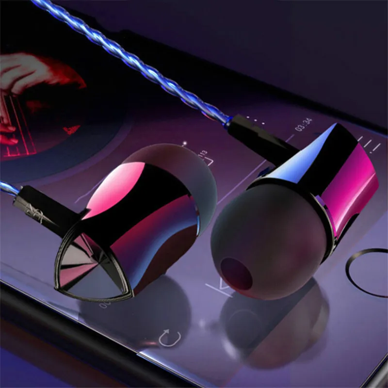 In Ear Wired Headphones For Phone with Microphone Wire Earphone Earbud Bass Headsets for Mobile Phone Iphone Xiaomi