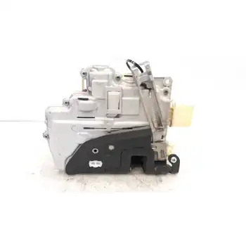 

3C1837015A Lock Left Front Door Volkswagen Passat Saloon (3c2) 2.0 Tdi