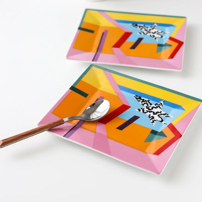 Керамическая тарелка Mendini с трехмерным абстрактным узором