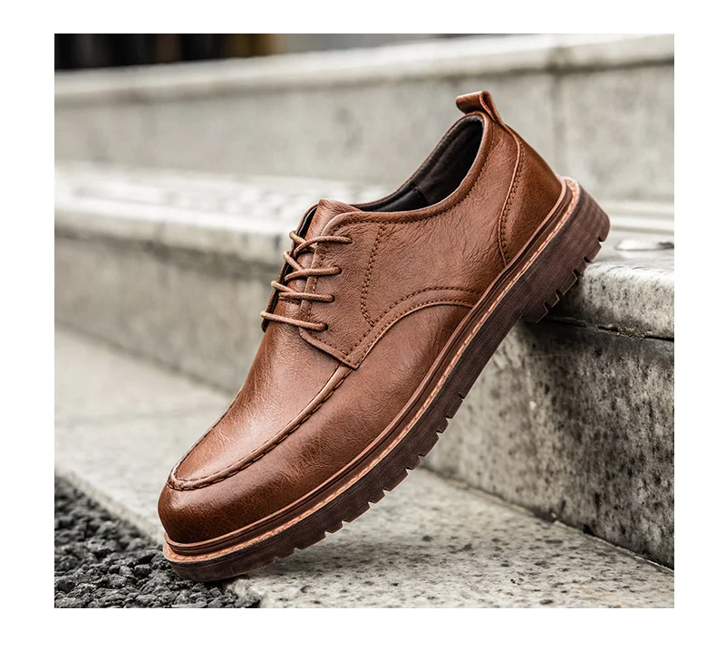 Autumn New Men Shoes Brogue Casual Shoes Men Genuine Leather Shoes Work Boots Business Casual Sneakers