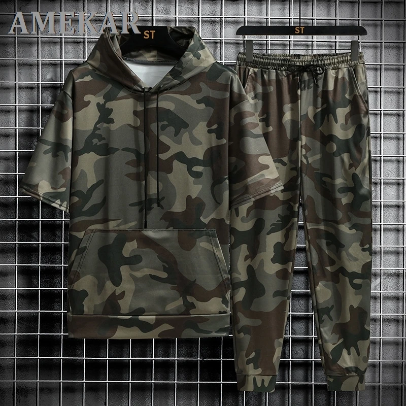 Primavera novedad de verano camuflaje de los hombres traje de deportes con capucha de manga corta + Pantalones 2 piezas de moda para actividades al aire libre pantalones cortos