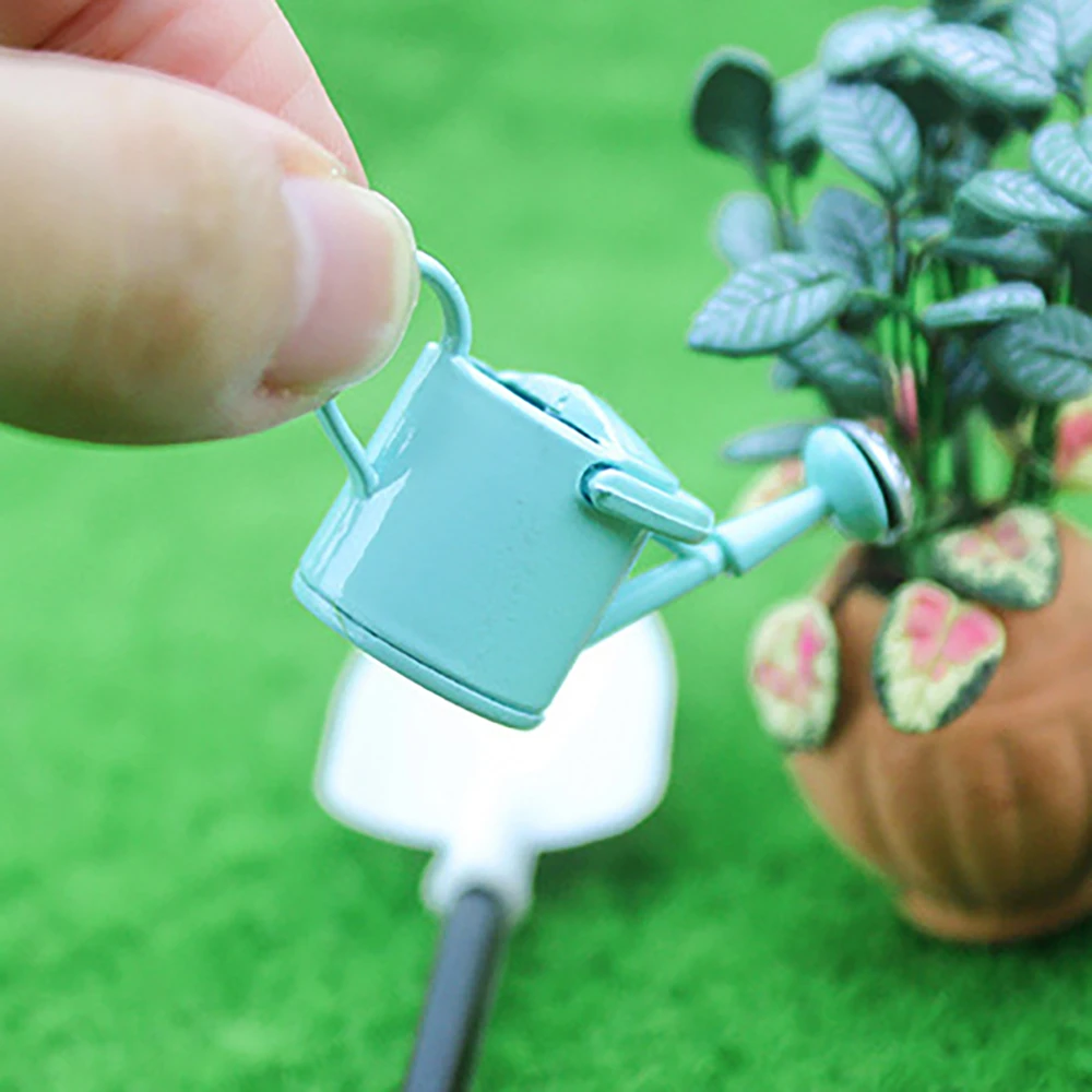 Accesorios en miniatura para casa de muñecas, Mini regadera de Metal, modelo de herramientas de simulación, juguete para Decoración de casa de muñecas, 1/12|Muebles de juguete| -