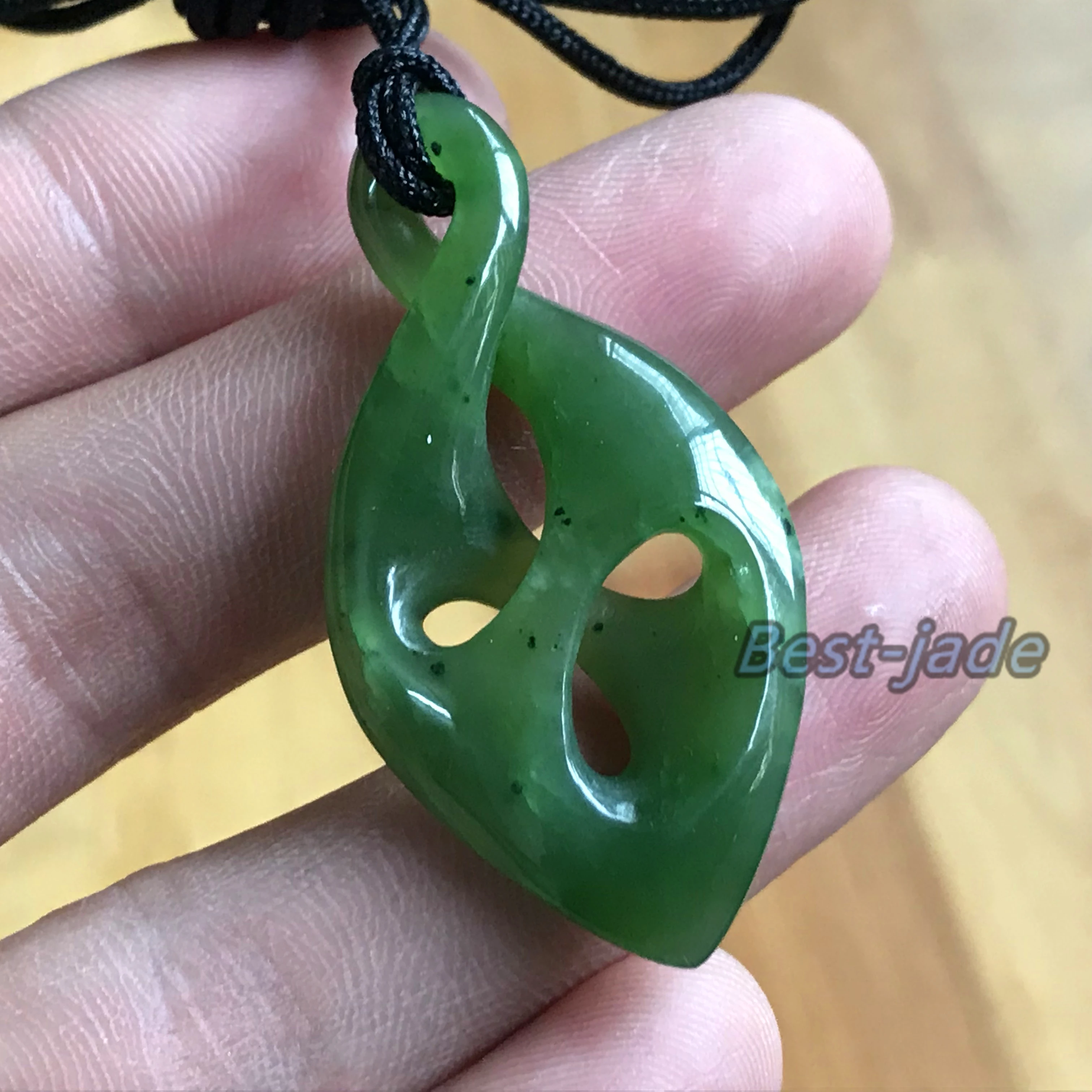Natural Green Nephrite Twist pendant 