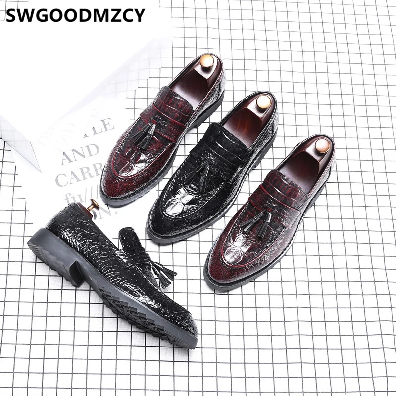 Loafers Mens Dress Shoes Italian Brand Crocodile Shoes Men Classic Coiffeur Italian Shoes Men Formal Sepatu Slip On Pria Ayakkab